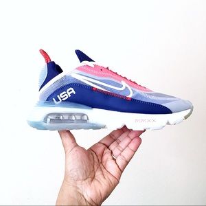 red white and blue nike tennis shoes